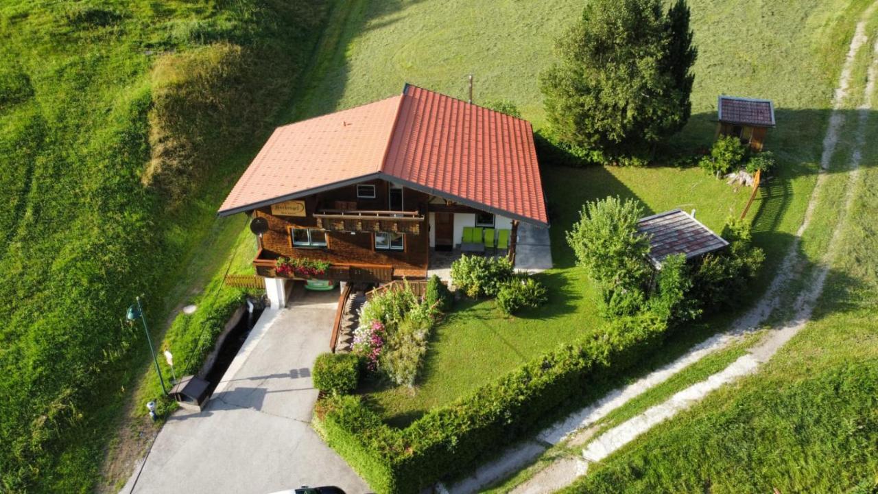 Ferienhaus Hochvogel Hinterhornbach Esterno foto