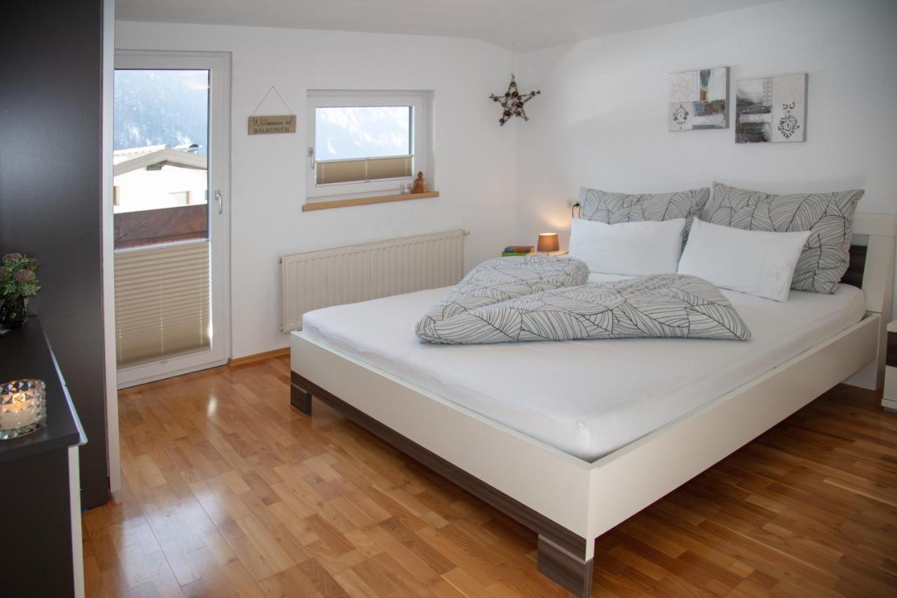 Ferienhaus Hochvogel Hinterhornbach Esterno foto